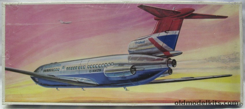 KVZ 1/100 BAC Trident - British Airways plastic model kit